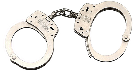 swsc|smith & wesson inc - 100 - 100 CHAINLINKED for sale